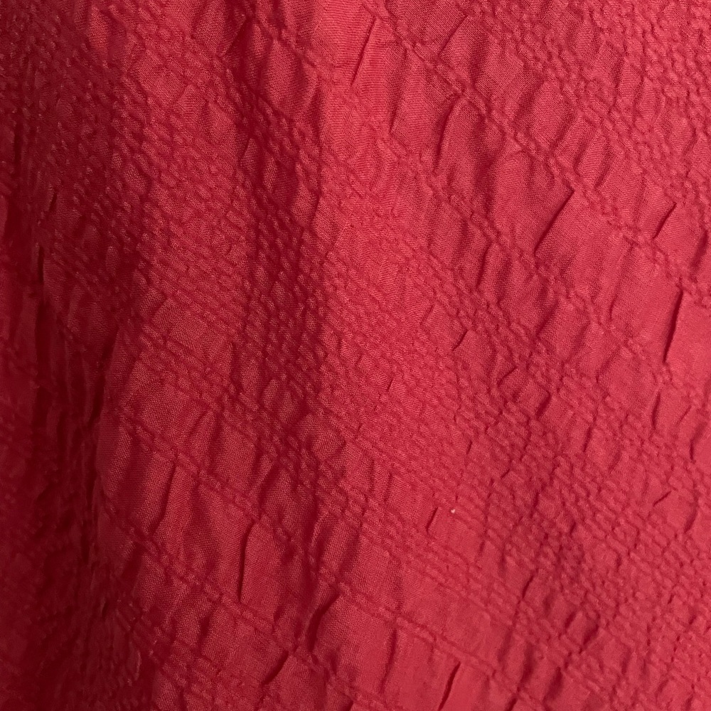 Strapless, knee-length, dusty red dress - Picture 2 of 2